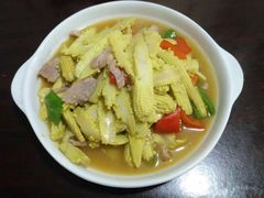 玉米头肉片-国生茶庄·地道农家菜团建活动