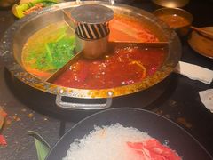 -晓宇重庆火锅(西安荟聚店)