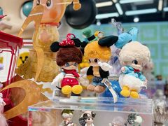 -泡泡玛特POPMART(侨福芳草地店)