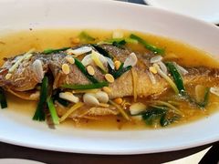 葱烧大黄鱼-陈鹏鹏潮汕菜(欢乐海岸 海边景观店)