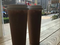 -顶东面包花园·生日蛋糕(世博店)