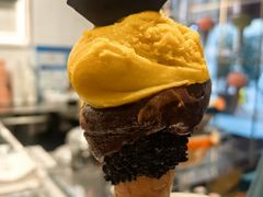 -VENCHI 闻绮(上海佛罗伦萨小镇店)