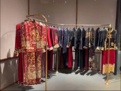 点击看大图 -藤薰定制中式嫁衣礼服旗袍店