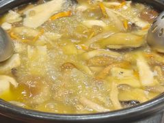 -菌之家·专业纯野生菌火锅·特色炒菌