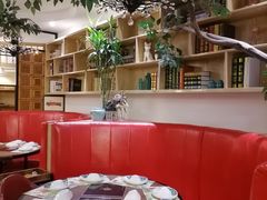 大堂-樾餐厅泰式海鲜火锅(民歌湖店)