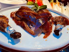 精品烤鸭-悦江(梅奔中心店)