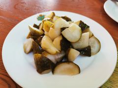 德式酸黄瓜-普兰达德国餐厅·德式脆皮烤猪肘·自酿啤酒(观唐店)