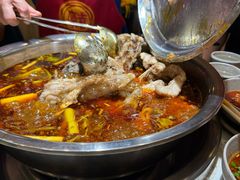 -肖肖酸萝卜鱼火锅(总店)