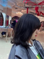 -BULB STUDIO 巴柏明星发型工作室