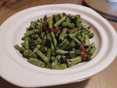 -山楂树融合菜餐厅