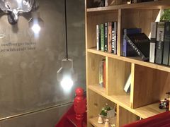 -HIGH FIVE哈福手工汉堡(桂林路店)