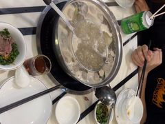 -联胜潮汕牛肉火锅(东苑南路店)