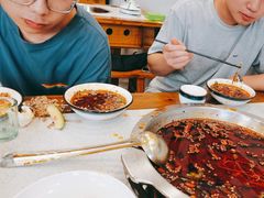 -老表牌·蛙蛙鸡冷锅鱼(成都东站店)