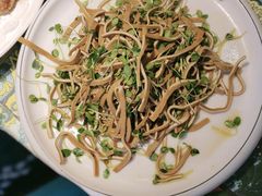 -小红鲸·海鲜餐厅(轸大路店)