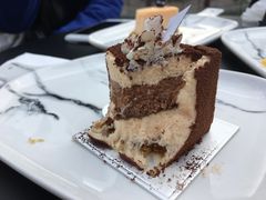 -UNI UNI(环亚凯瑟琳店)