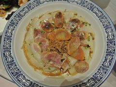 腊味合蒸-九华山聚龙大酒店