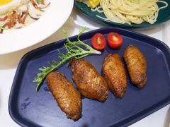 -丽莎沙拉轻食餐厅(国贸店)