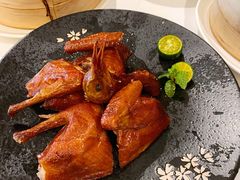 招牌多汁乳鸽-悦景酒家(罗湖店)