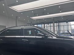 -杭州中升之星奔驰4S店(滨江店)