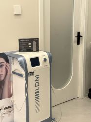 点击看大图 -海菲秀·飞顿牛奶光·LDM官方授权中心美轮美浣瓷感美肌