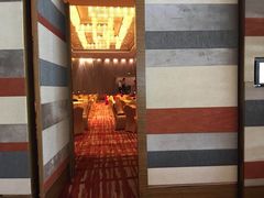 -上海滴水湖皇冠假日酒店