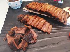 碳烧澳洲牛肋排-千灯盛汇·头牌粤菜(致越优城店)
