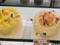 -花花卷卷·鲜食蛋糕(泉屋店)