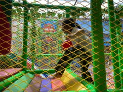 -小玩家儿童主题乐园(世茂广场店)