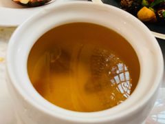 -浅深(世茂滨江精品店)