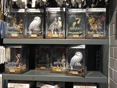 -九又四分之三站台哈利波特商店