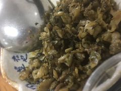 咸菜-石灰市毛记烧鸡公(解放碑店)