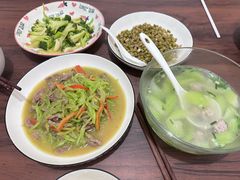 -悦芽照护月嫂+育儿嫂(杭州店)