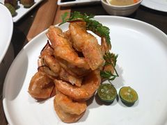 蜜汁酥皮虾-四季民福烤鸭店(西单华威约饭街店)
