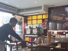 -川流不息·地道川菜·小龙虾(松东路店)