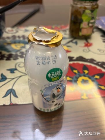 霸碗盖码饭出售过期食品