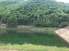 -安吉龙王山峡谷漂流