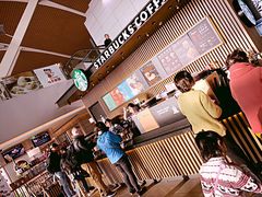 -星巴克(浦东机场T2到达店)
