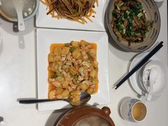 -怡得饭庄·30年老店·宋大妈昆明菜