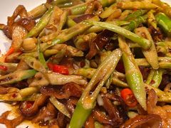 -洞庭土菜小炒馆(易发广场店)
