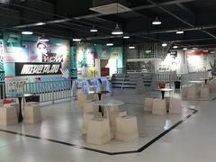-极限PLAY运动娱乐新世界·团建派对表演休闲馆·室内高空游乐园