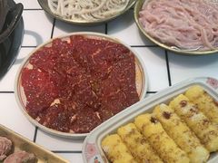 -扎起市井老火锅(乐山总店)