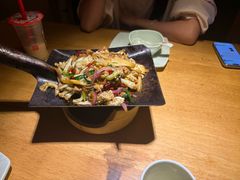 -偶屋里钵少爷(时代广场店)