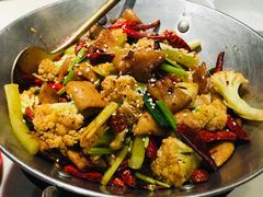 -渔语鱼酸菜鱼新川菜(来福士店)