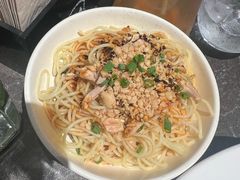 -渔语鱼新川菜Bistro(万象天地店)