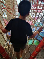 -玩元素·家庭游乐成长中心(香格里拉店)
