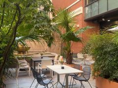 -潮一不贰·法式甜品·生日蛋糕·西式简餐(外滩店)