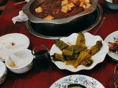 -聚首堂·特色小吃·肘子(什刹海德胜门店)