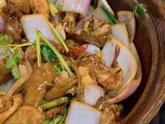 -胡须佬鸡煲四季火锅(龙珠大道店)
