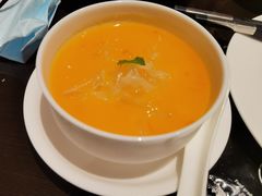-玥轩YUE HIN(IFS国际金融中心店)
