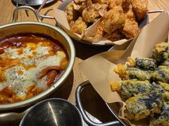 炸鸡翅一半一半-富乐满韩国正宗炸鸡韩国料理(虹泉路店)